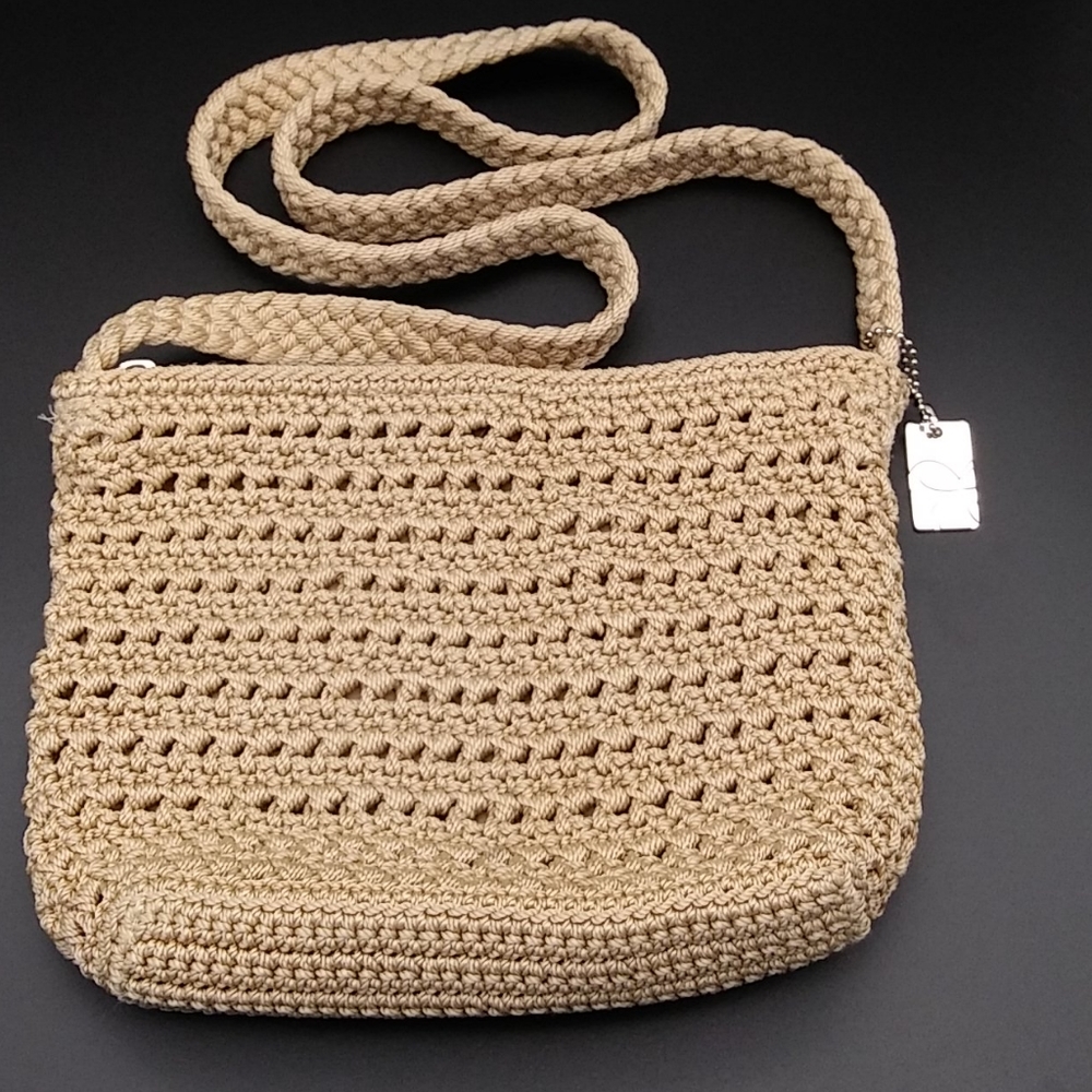 Lina Crochet Zippered Purse